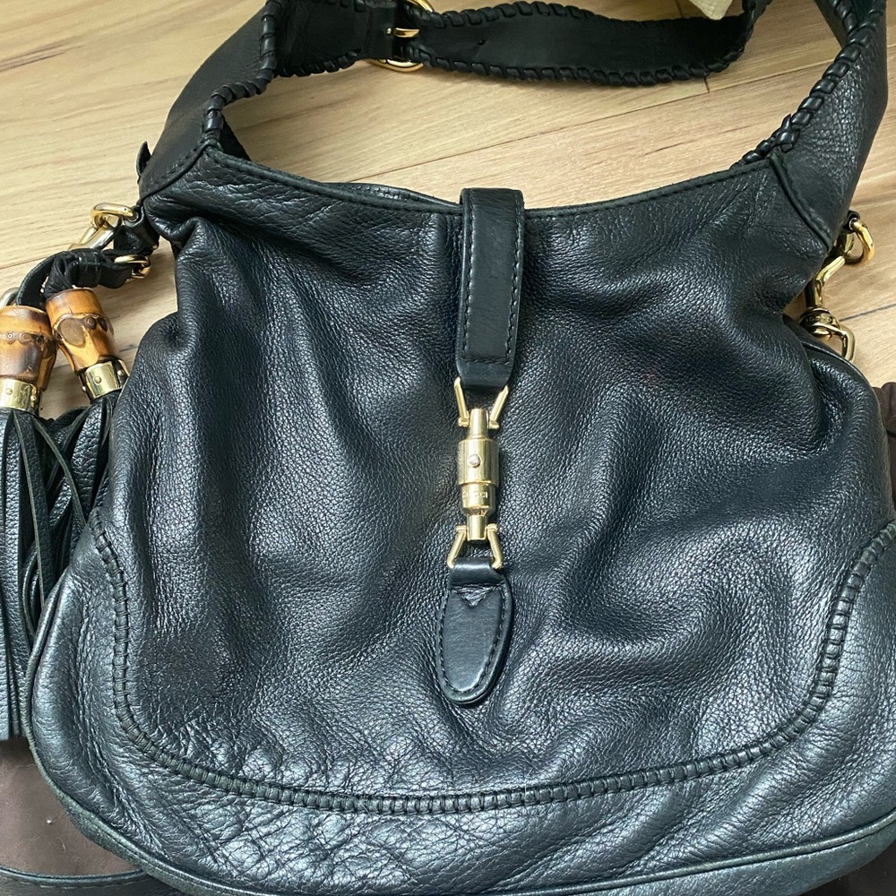 Gorgeous Gucci quality leather purse, Jacky style with bamboo tassels